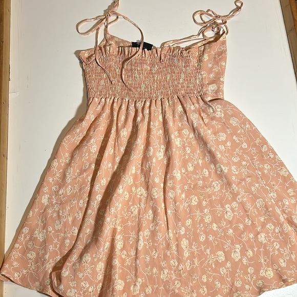 Blue Life Pink Flower Tie Strap Mini Dress 100% Rayon Sz L C10 - Picture 2 of 4